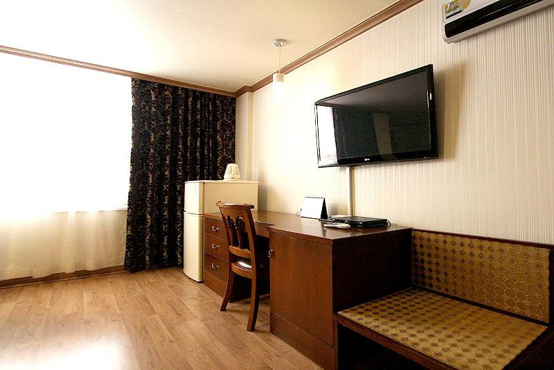 Changwon Olympic Hotel Εξωτερικό φωτογραφία
