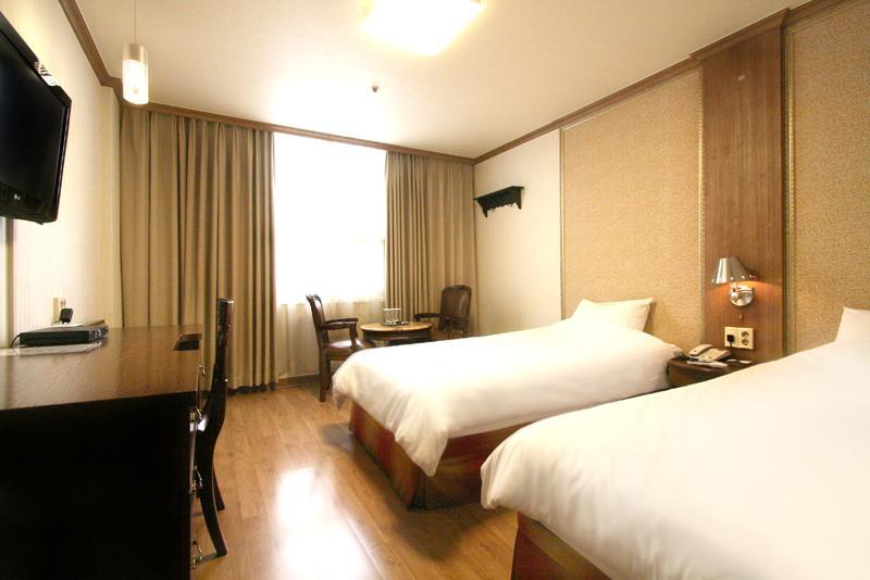 Changwon Olympic Hotel Εξωτερικό φωτογραφία