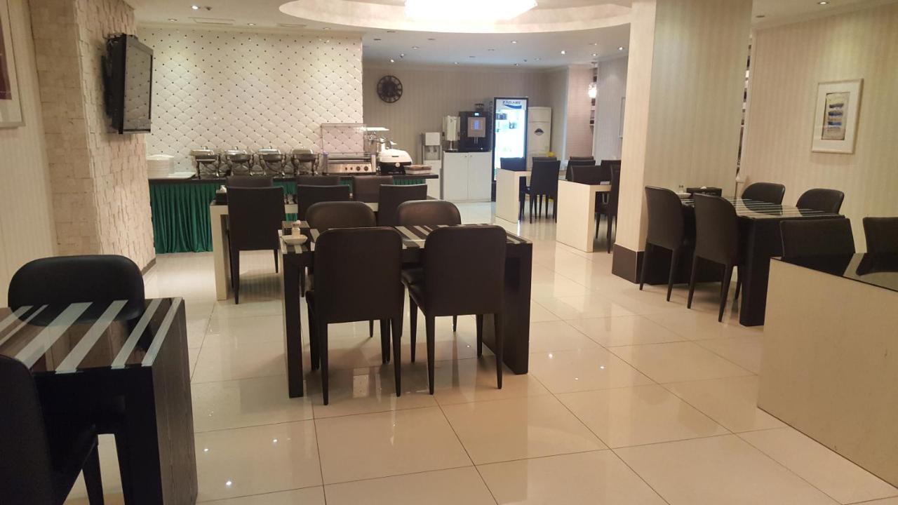 Changwon Olympic Hotel Δωμάτιο φωτογραφία